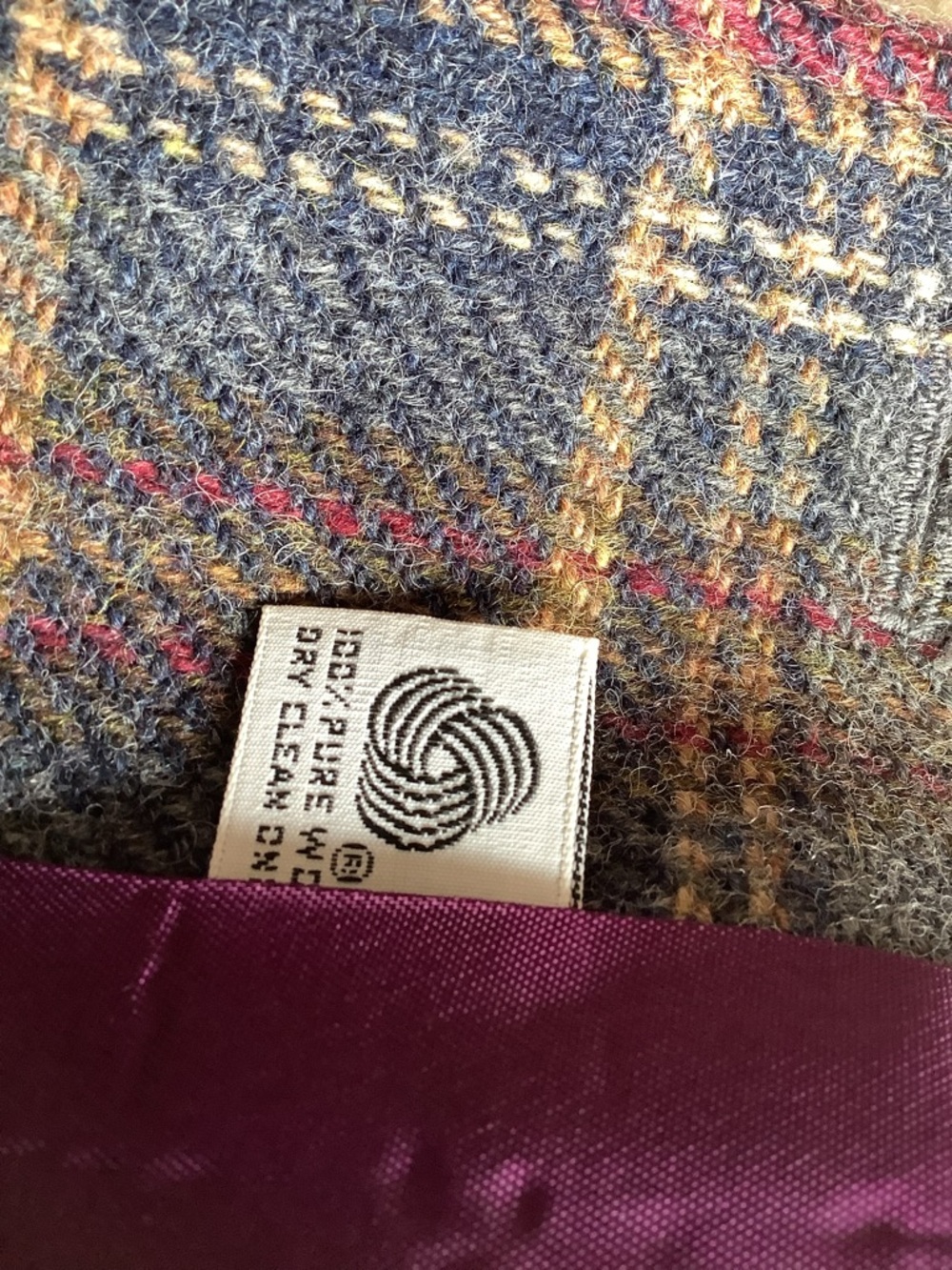 100% wool blazer. Jack Winter. Vintage?
